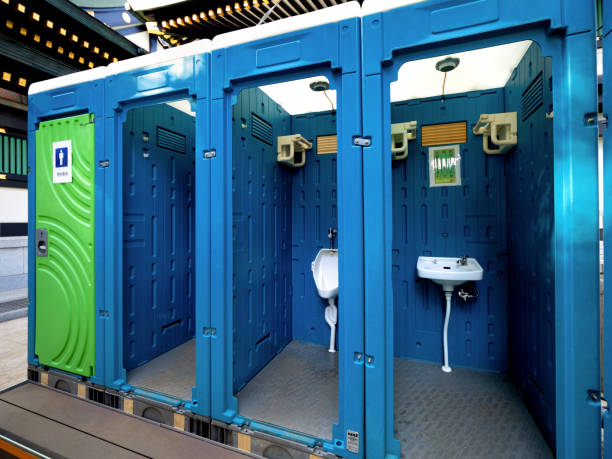 Best Portable restroom trailer rental  in Hubbard, OH